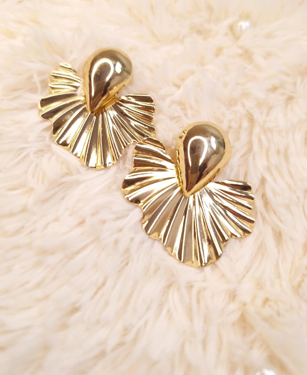 Half flower petal earring