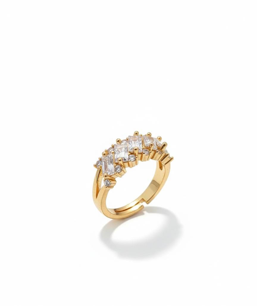 Lumiere Crown Ring